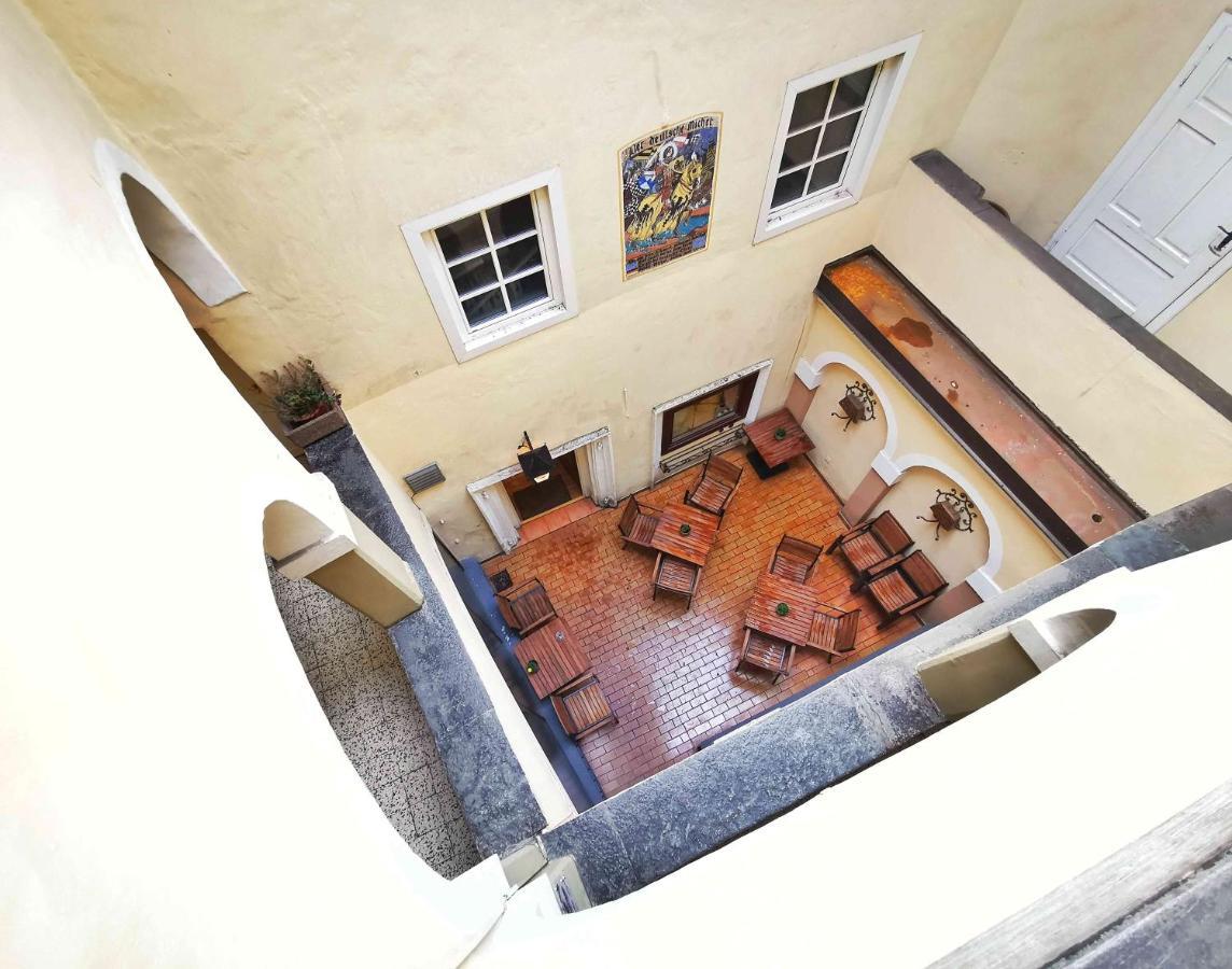 Ferienwohnung Himmelberg 80M2 In Der Altstadt Und Toll Fuer Familien Klagenfurt am Woerthersee Exteriér fotografie