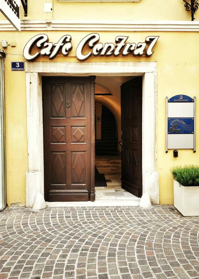 Ferienwohnung Himmelberg 80M2 In Der Altstadt Und Toll Fuer Familien Klagenfurt am Woerthersee Exteriér fotografie