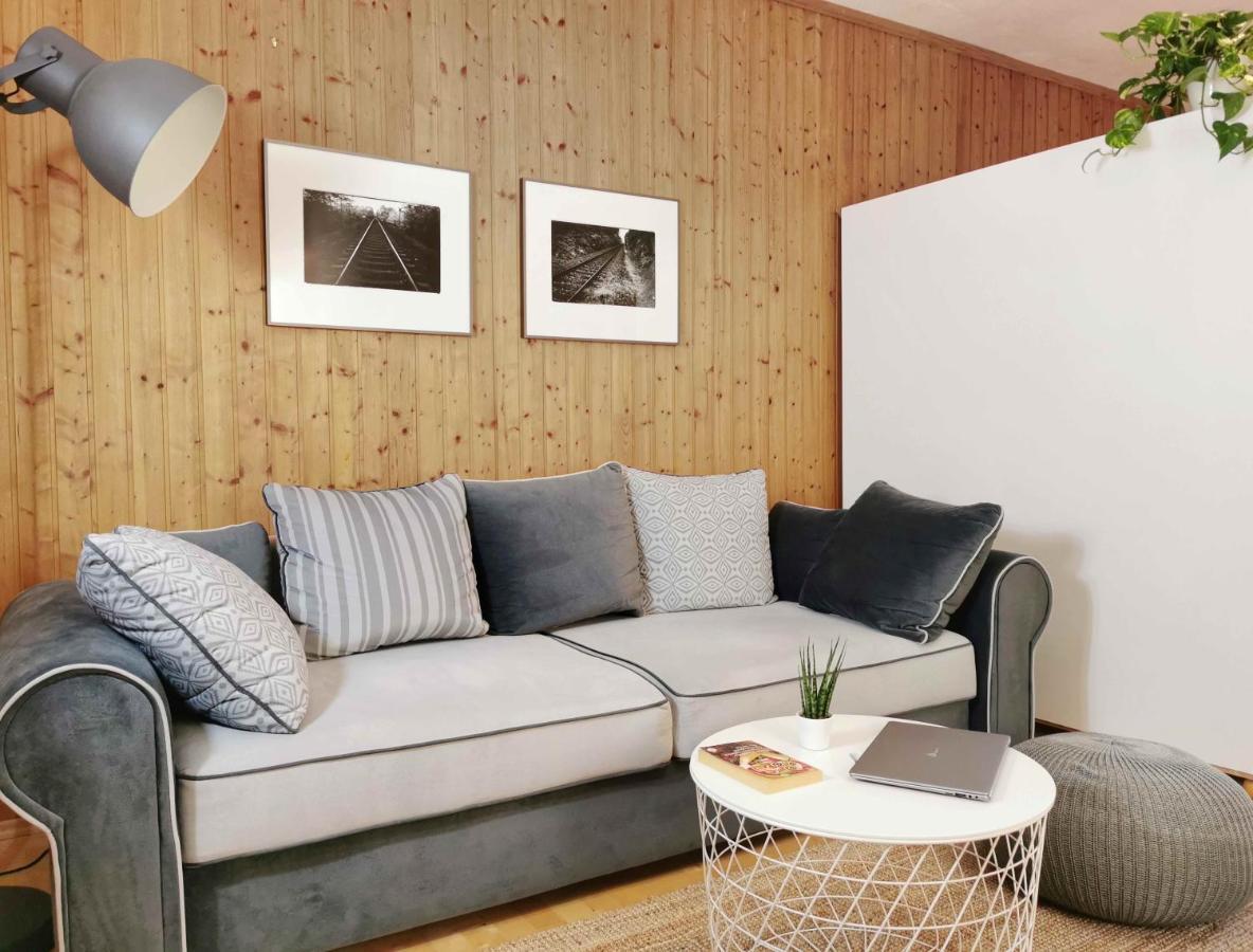 Ferienwohnung Himmelberg 80M2 In Der Altstadt Und Toll Fuer Familien Klagenfurt am Woerthersee Exteriér fotografie