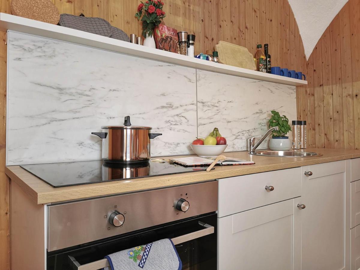 Ferienwohnung Himmelberg 80M2 In Der Altstadt Und Toll Fuer Familien Klagenfurt am Woerthersee Exteriér fotografie